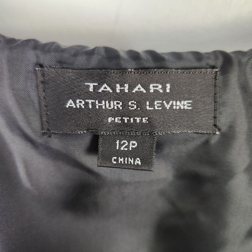 EUC Tahari ASL Petite Black & White Sleeveless V-Neck Sheath Dress Size 12P #664 - Picture 8 of 10
